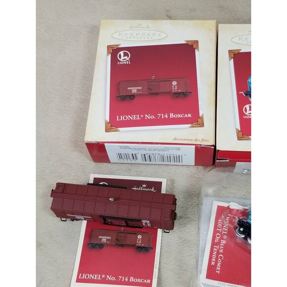 Hallmark Keepsake Lionel 714 Boxcar 2005 Blue Comet 400T 2002 Ornaments - Picture 2 of 13